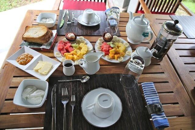 Villa Lyvie Ayurvedic Hotel Tangalle Exteriör bild