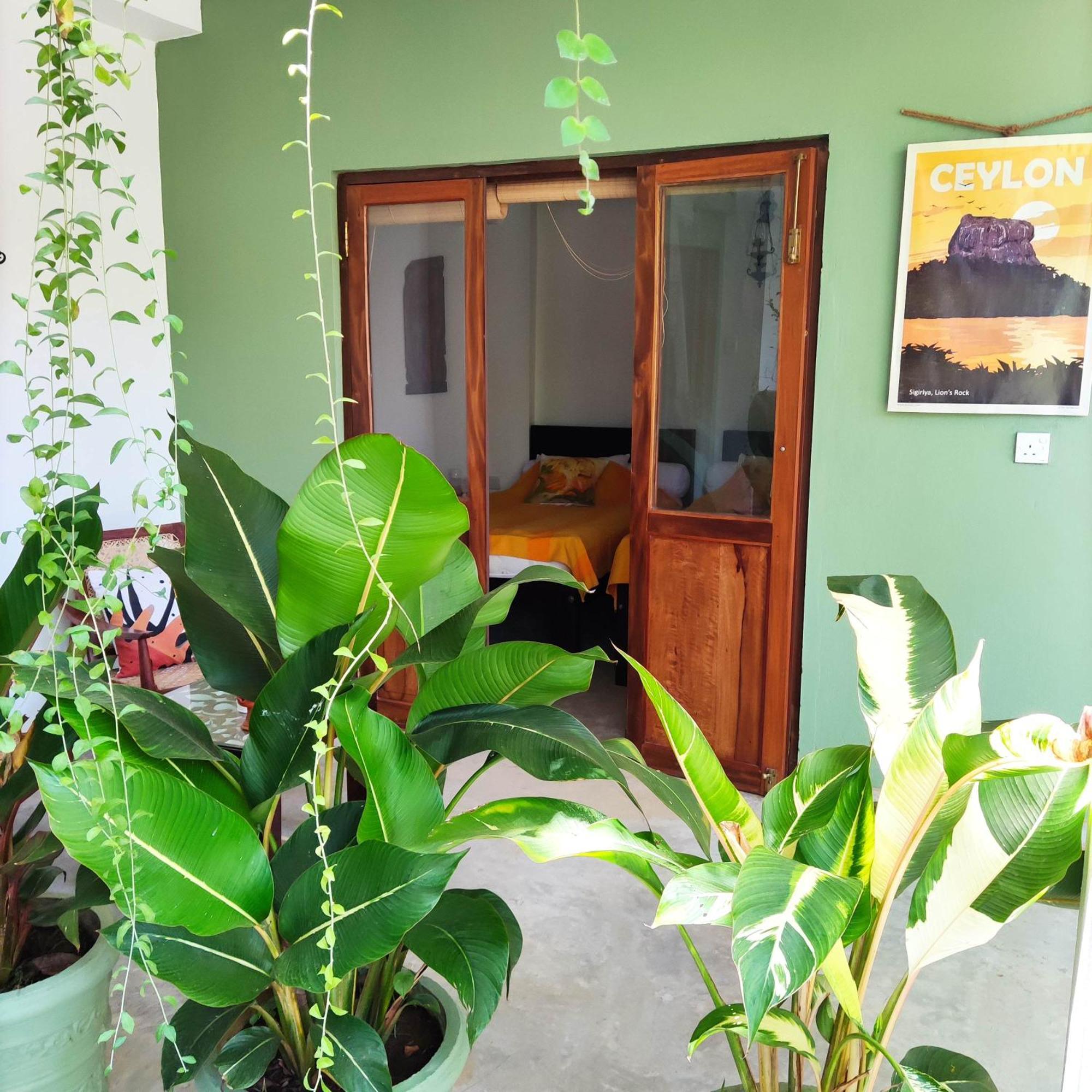 Villa Lyvie Ayurvedic Hotel Tangalle Exteriör bild