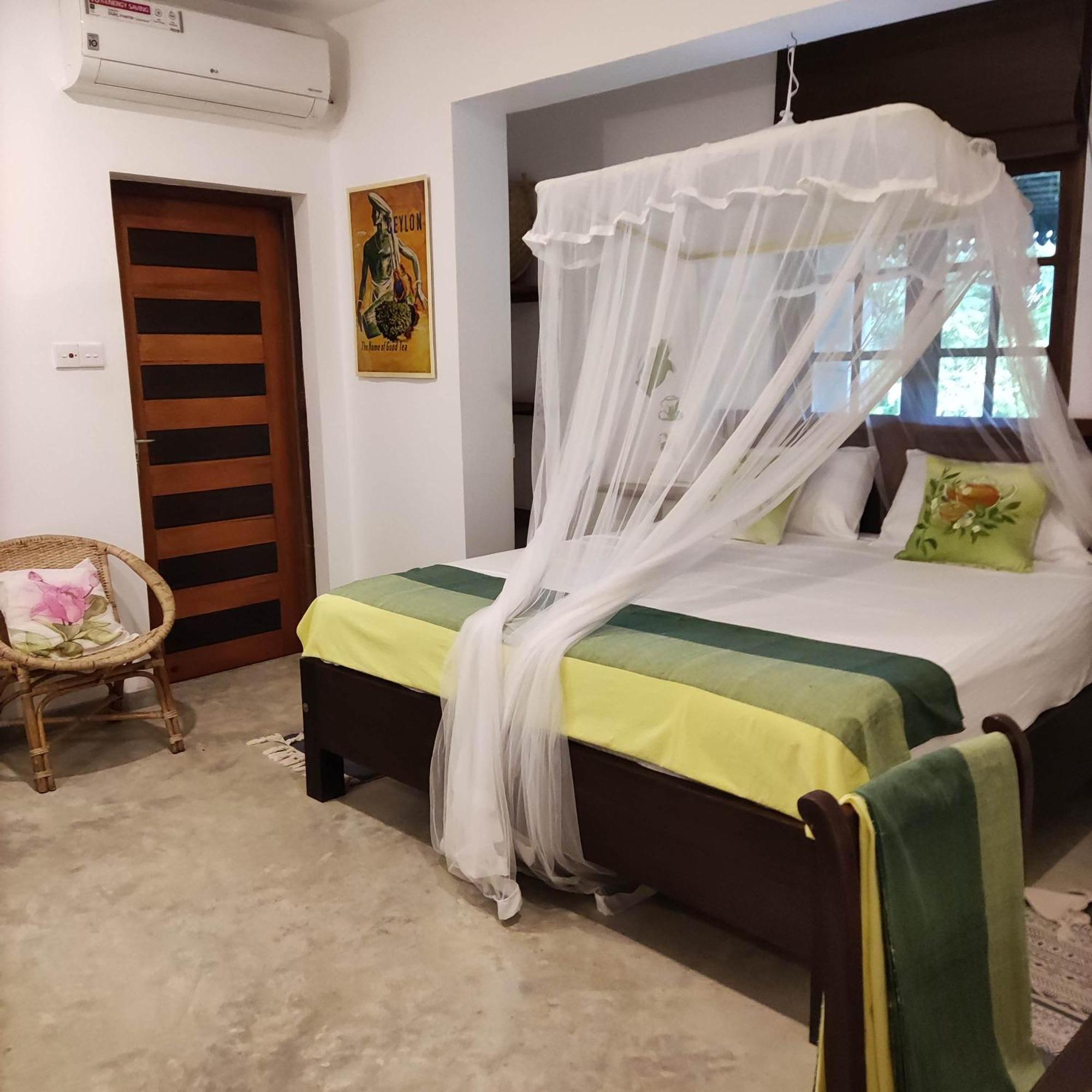 Villa Lyvie Ayurvedic Hotel Tangalle Exteriör bild