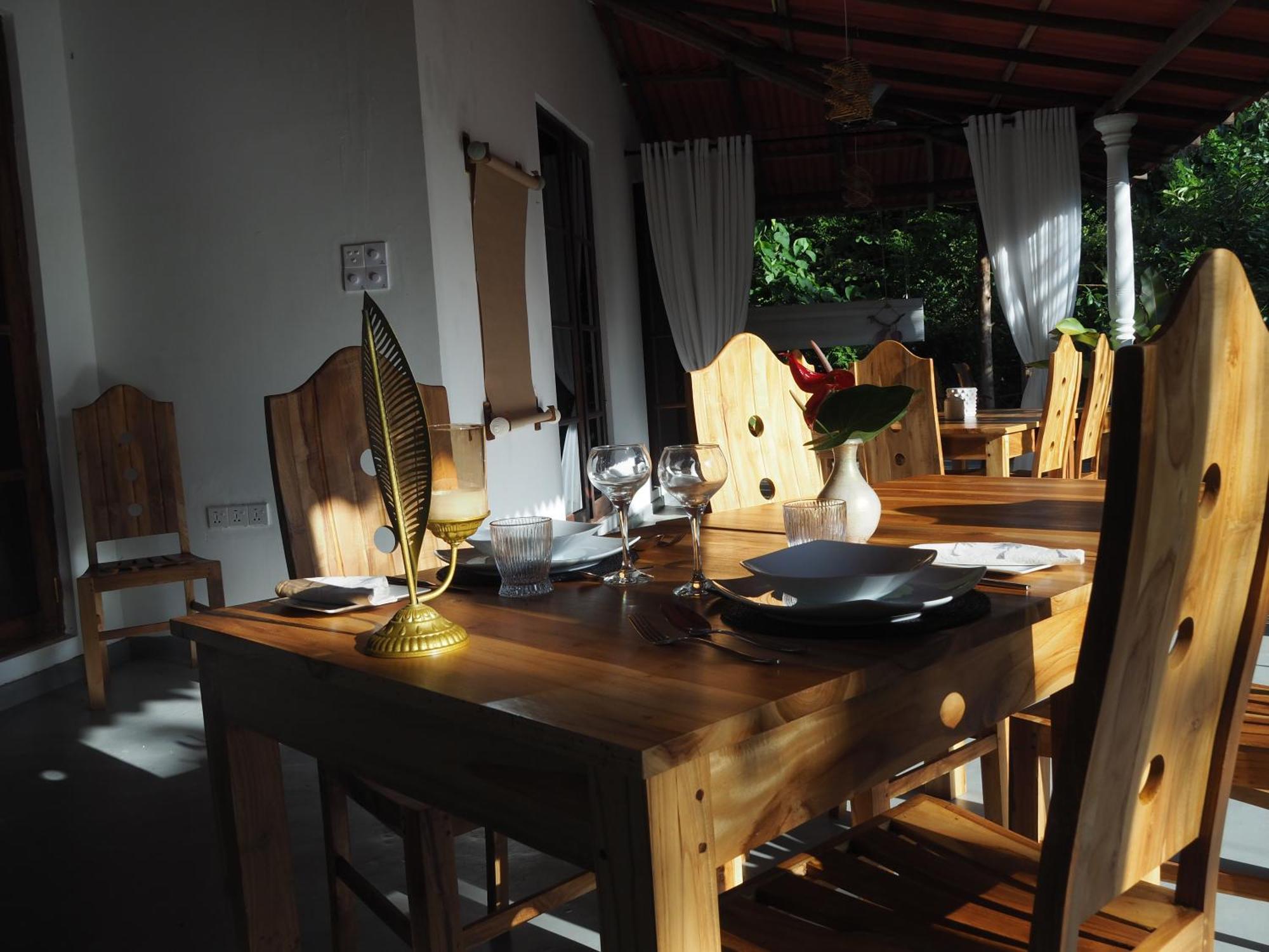 Villa Lyvie Ayurvedic Hotel Tangalle Exteriör bild
