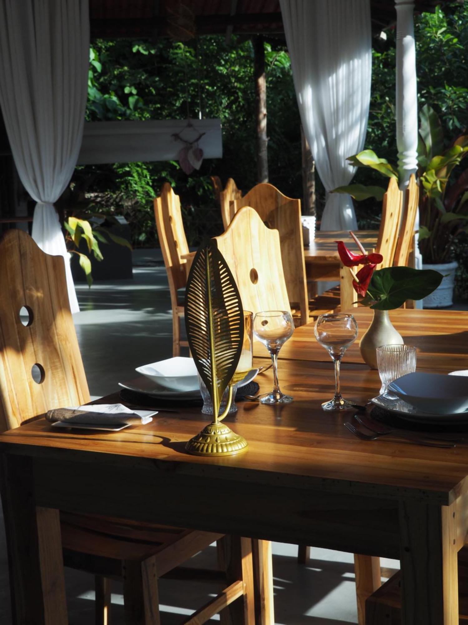 Villa Lyvie Ayurvedic Hotel Tangalle Exteriör bild